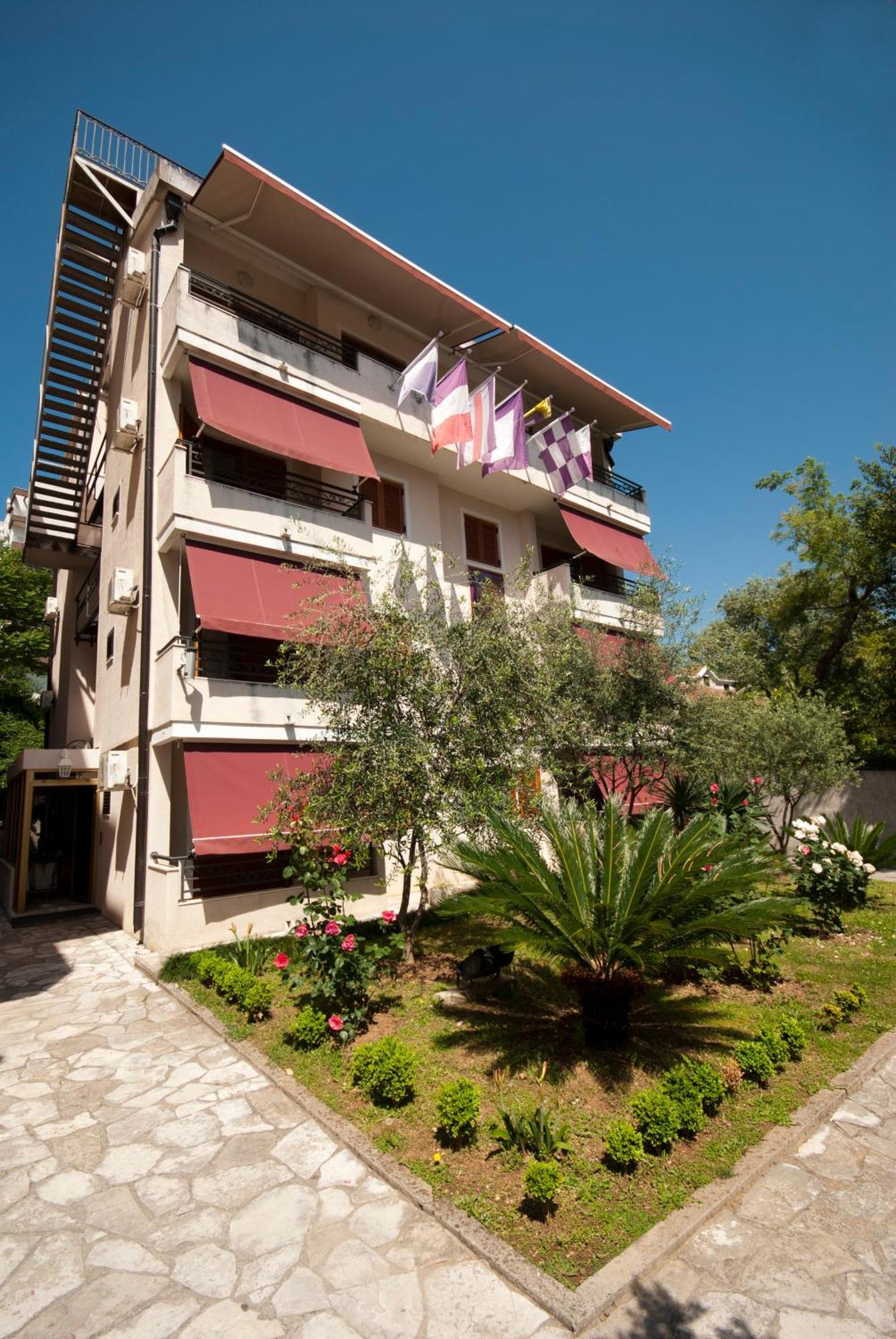 Captain Apartments Budva Exterior photo